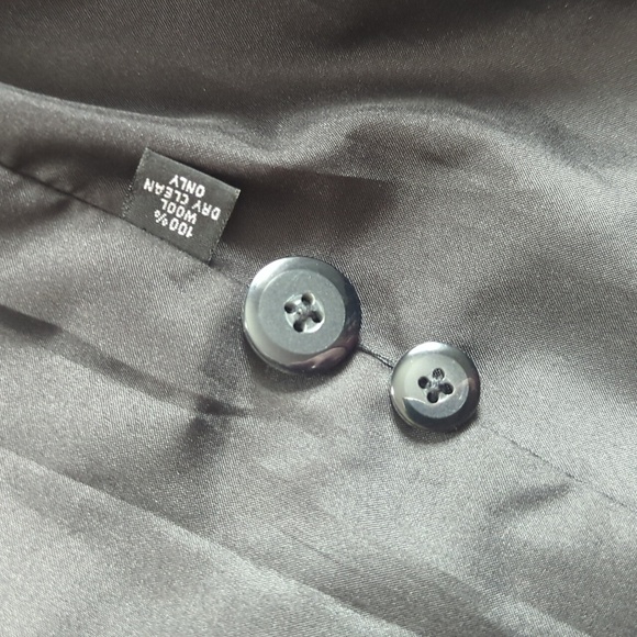 Glamourous Threads Custom English Hunt Coat Equestrian Black & White Pinstripe - Picture 11 of 12